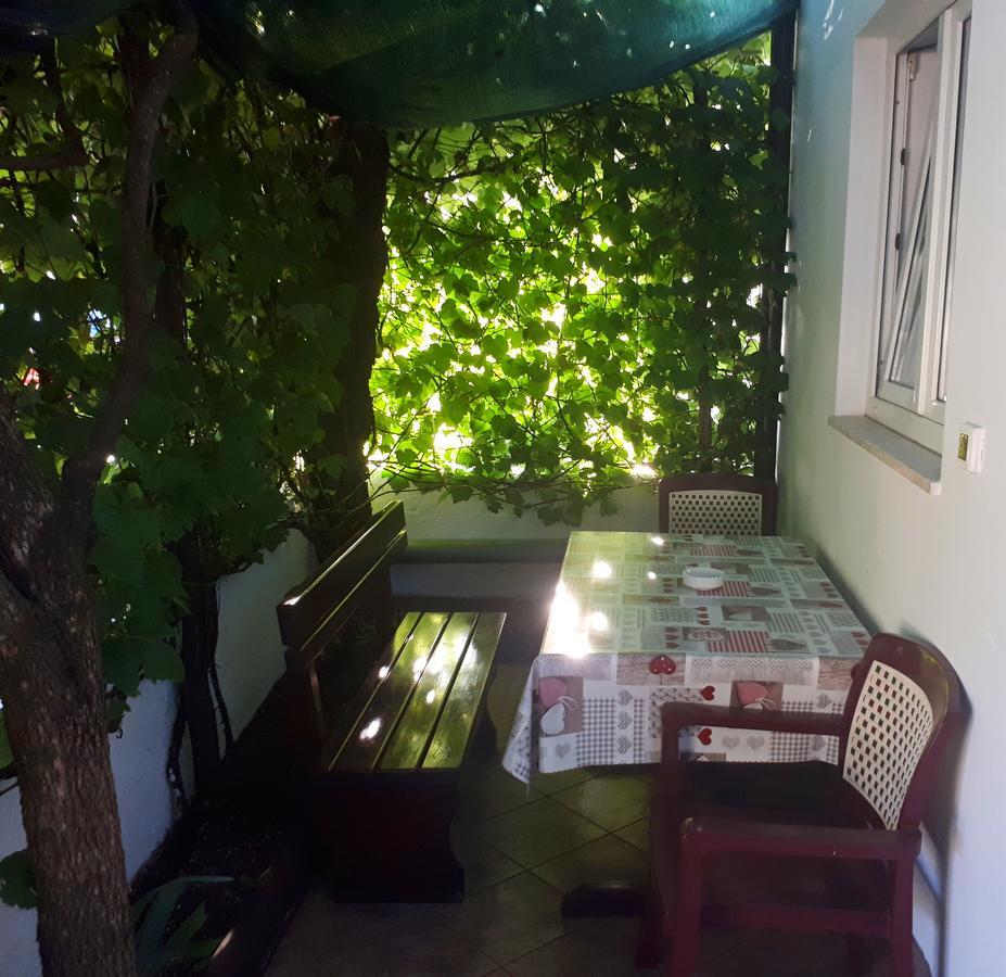 Apartments Lea Porec Esterno foto