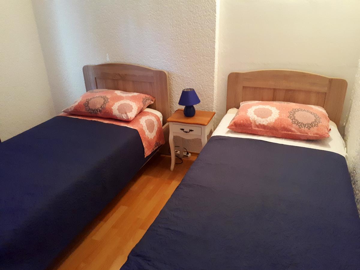 Apartments Lea Porec Esterno foto