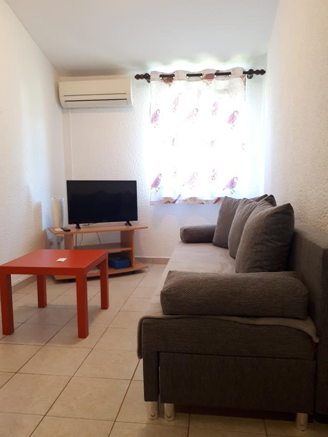 Apartments Lea Porec Esterno foto