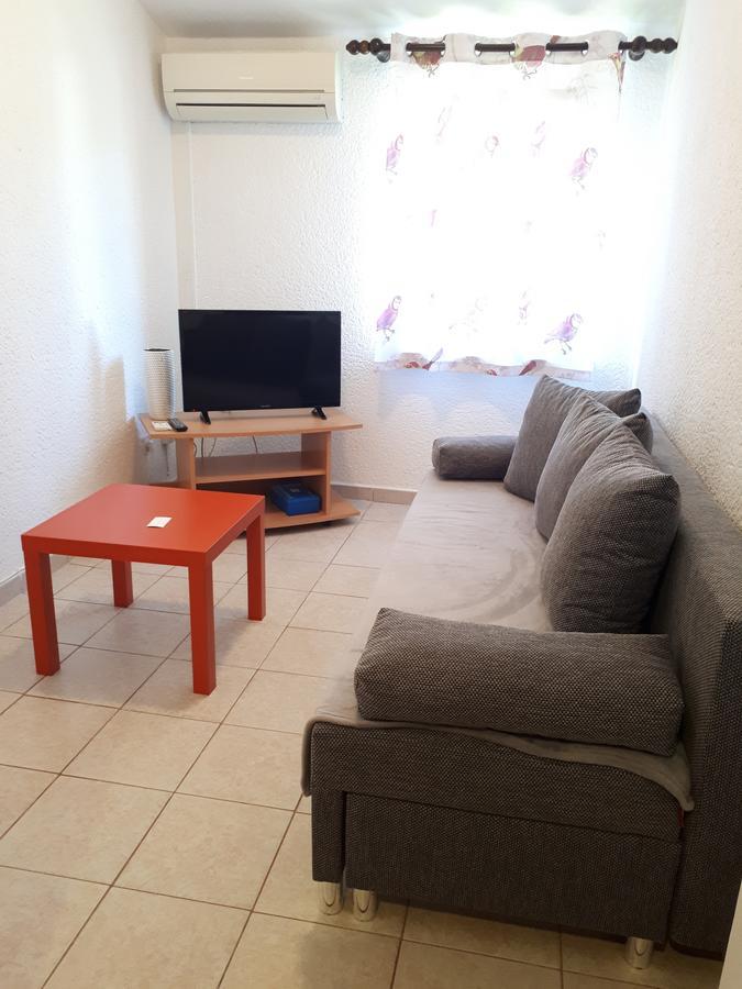Apartments Lea Porec Esterno foto